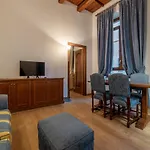 公寓 Guesthost - Piazza Di Spagna Elegant *